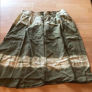 <<ARMY GREEN OMBRÉ SKIRT>>